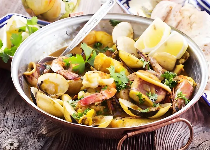 Solmar Garden View, Ac, Wifi, Pool * Olhos de Agua (Albufeira)